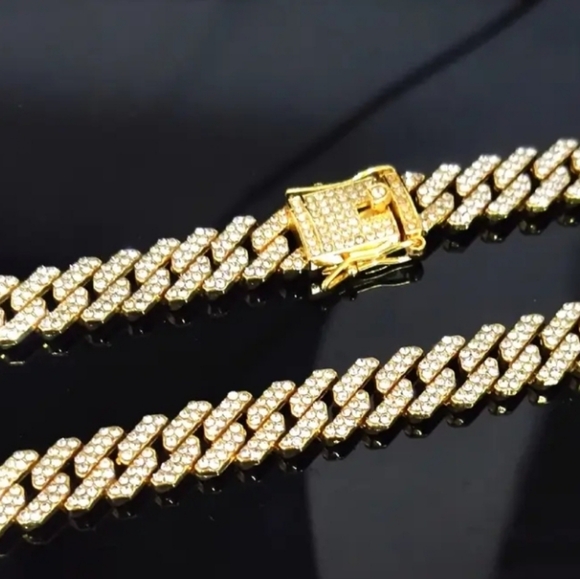 12mm. Electroplated Hip Hop Iced Out Bracelet For Men or Women 9.06 in. - Picture 4 of 11